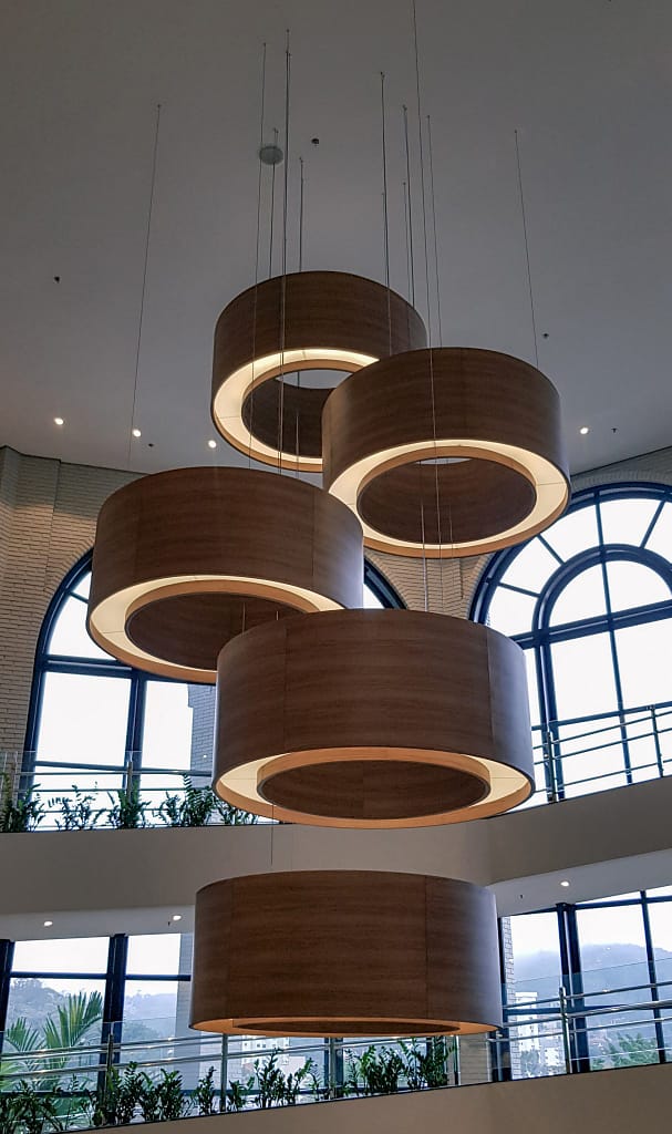 Quality Hotel Blumenau | Lustre Recepção